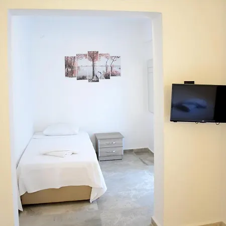 Gumbet Hotel غومْبيت