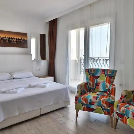 Gumbet Hotel فندق غومْبيت