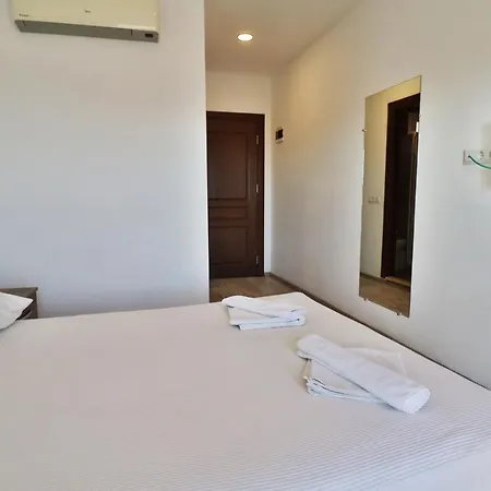 호텔 Gumbet Hotel 검벳