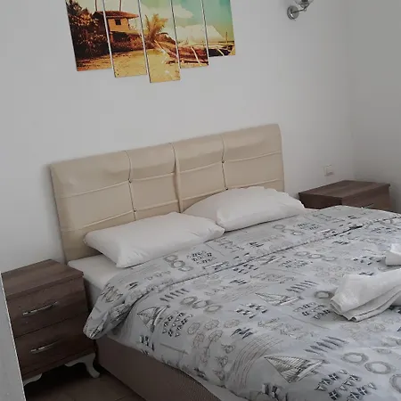 Gumbet Hotel فندق 3*