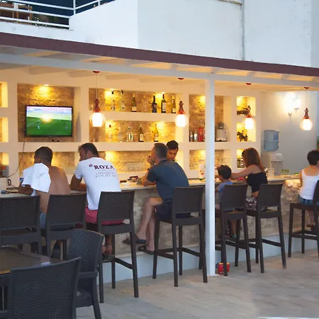 호텔 Gumbet Hotel 검벳