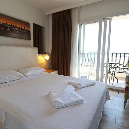 Gumbet Hotel فندق 3*
